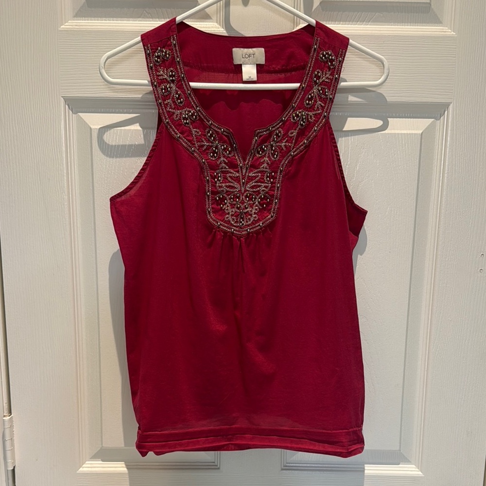 LOFT hot pink Embellished Sleeveless Tank Top size M